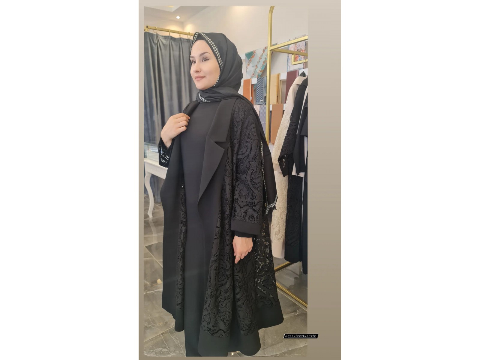 ABAYA